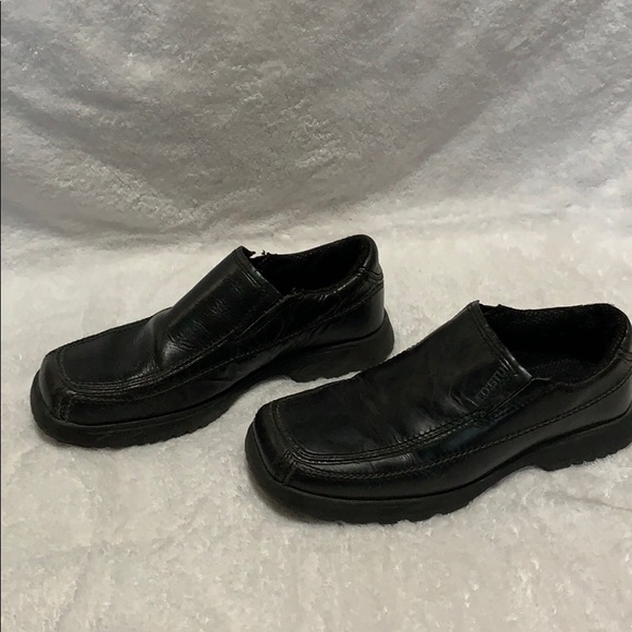 Men’s black dress shoes - Picture 2 of 4